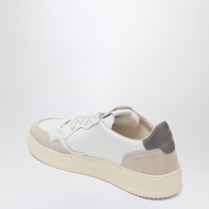AUTRY Medalist sneakers in white/grey leather - Img 2