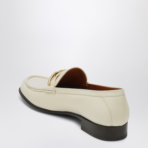 Valentino Garavani Ivory leather VLogo Signature loafer - Img 2
