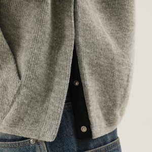 1989 STUDIO Gray knitted hoodie - Img 2