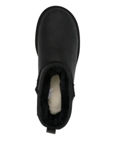 UGG Australia Boots Black - Img 4