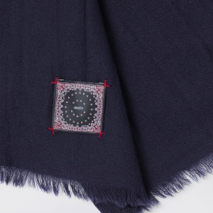Destin Navy blue wool scarf - Img 2