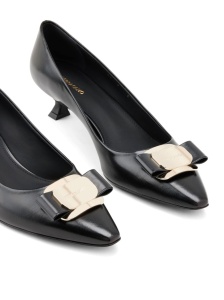 Ferragamo New Vara leather pumps - Img 3
