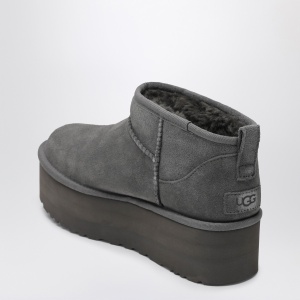 UGG Classic Ultra Mini grey boot with platform - Img 2