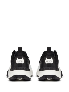 Valentino Garavani True Act panelled sneakers - Img 3