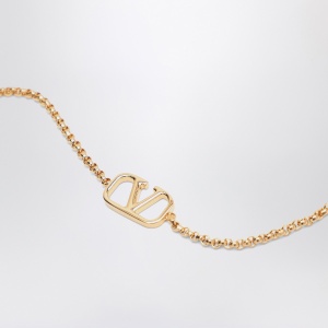 Valentino Garavani Vlogo Signature gold metal bracelet - Img 2