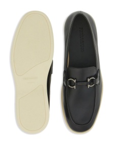 Ferragamo Informal moccasin with Gancini ornament - Img 4