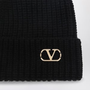 Valentino Garavani VLogo Signature beanie black in cashmere - Img 2