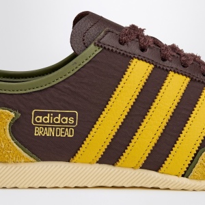 adidas x Brain Dead Sneaker Japan Lo Shadow Brown/Hazy Yellow/Off White - Img 2