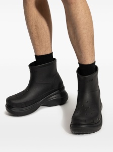 Balenciaga x Crocs ankle boots - Img 2