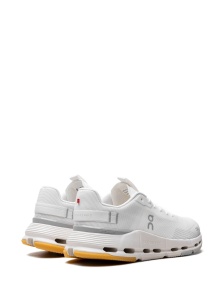 ON Running Cloudnova Form 2 sneakers - Img 2