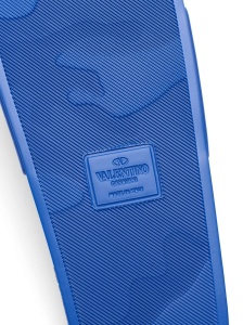 Valentino Garavani Slide Coolside Rubber Sandal - Img 4