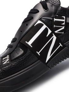 Valentino Garavani VL7N low-top leather sneakers - Img 2