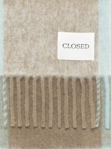 Closed Scarfs Blue - Img 3