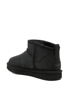 UGG Australia Boots Black - Img 2