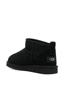 UGG Australia Boots Black - Img 4