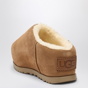 UGG Pumped chestnut slipper - Img 2