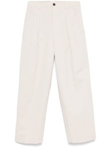 Closed ruthy pants