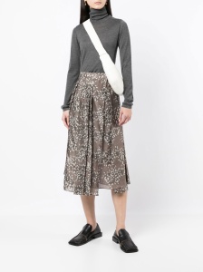 Brunello Cucinelli Cashmere and silk turtleneck sweater - Img 4