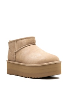 UGG Australia Boots Beige - Img 3