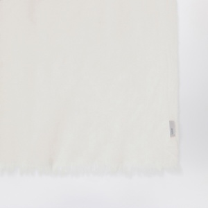 Destin White milk cashmere scarf - Img 2