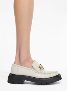 Ferragamo Gancini-plaque Leather Loafers - Img 2