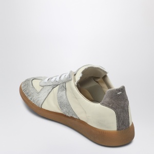 Maison Margiela Replica sneakers in light beige and grey - Img 2