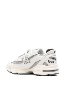 New Balance 1000 shoes - Img 3