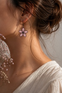 Cercei Floare de Cireș – Ușori | Design Floral Elegant