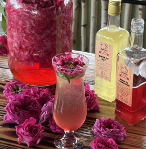 Sirop de trandafiri presat la rece (500ml)