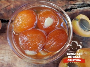 Dulceață de caise cu sâmburi (375gr)