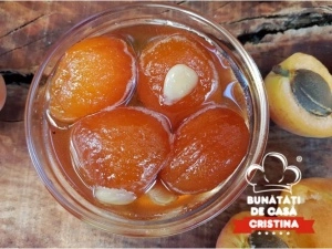 Dulceață de caise cu sâmburi (375gr)