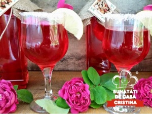 Sirop de trandafiri presat la rece (500ml)