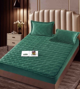 Husa tip topper din catifea 140x200cm + 2 fete de perna