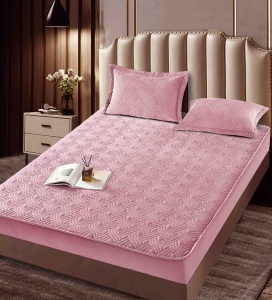 Husa tip topper din catifea 180x200cm + 2 fete de perna