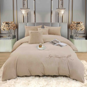 Set lenjerie de pat cocolino cu broderie, blanita artificiala de iepure, 6 piese, cu elastic