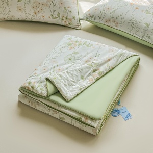 Pilotă de Vară Răcoroasă Premium cu Tehnologie Cooling Touch – 200x230 cm + 2 Fețe de Pernă 50x70 cm - Img 2