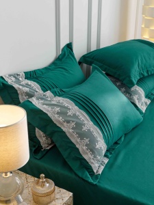 Set lenjerie de pat premium, cu inimioare brodate, 6 piese - Img 8