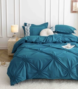 Set lenjerie de pat premium, cu inimioare brodate, 6 piese