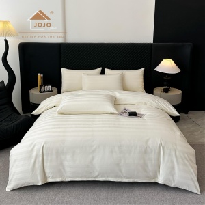 Lenjerie de Pat 100% Bumbac, Damasc Deluxe, 6 Piese, Cearceaf cu Elastic 180x200 cm, Husă Pilotă 200x230 cm. Crem - Img 2