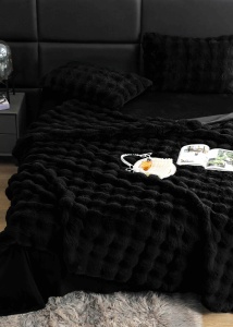 Set lenjerie de pat deluxe extra pufoasa, blanita artificiala de iepure, 6 piese - Img 6