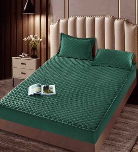 Husa tip topper din catifea 180x200cm + 2 fete de perna