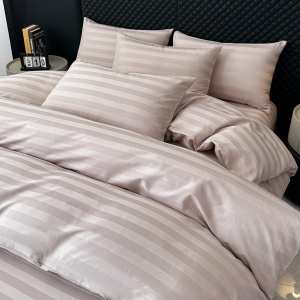 Lenjerie de Pat 100% Bumbac, Damasc Deluxe, 6 Piese, Cearceaf cu Elastic 180x200 cm, Husă Pilotă 200x230 cm, Sampanie Roze - Img 4