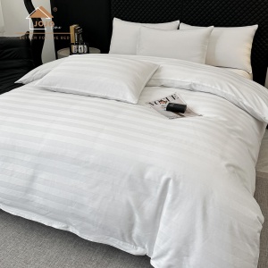 Lenjerie de Pat 100% Bumbac, Damasc Deluxe Hotelier, 6 Piese, Cearceaf cu Elastic 180x200 cm, Husă Pilotă 200x230 cm, Alb
