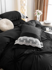Set lenjerie de pat premium, cu inimioare brodate, 6 piese - Img 7