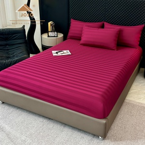 Lenjerie de Pat 100% Bumbac, Damasc Deluxe, 6 Piese, Cearceaf cu Elastic 180x200 cm, Husă Pilotă 200x230 cm, Visiniu - Img 5