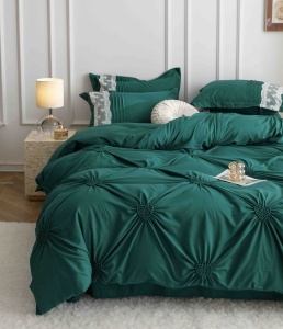 Set lenjerie de pat premium, cu inimioare brodate, 6 piese - Img 3
