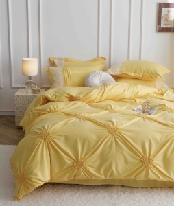 Set lenjerie de pat premium, cu inimioare brodate, 6 piese - Img 4