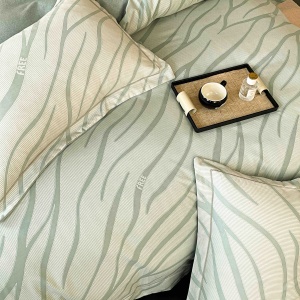 Set lenjerie de pat premium, în cutie cadou, 6 piese, cu elastic - Img 5