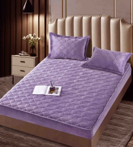 Husa tip topper din catifea 140x200cm + 2 fete de perna