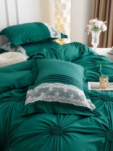 Set lenjerie de pat premium, cu inimioare brodate, 6 piese - Img 7